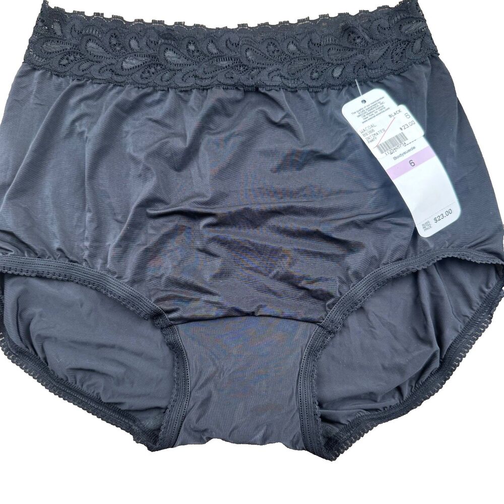 Vintage WACOAL 89366  Bodysuede Lacy Full Brief Panties  Sz6/M Black  NEW